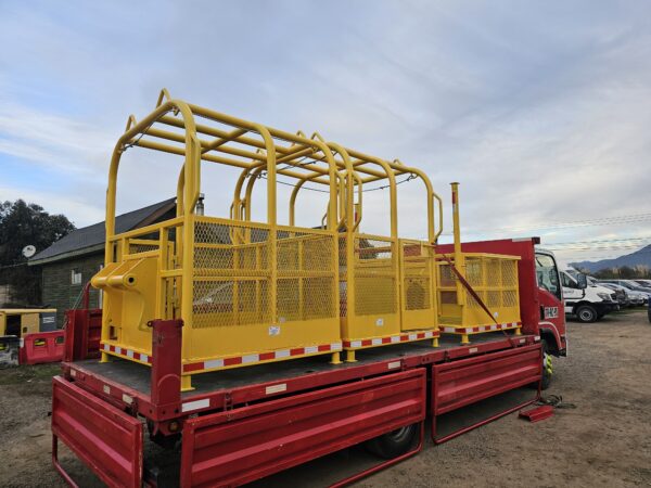 FABRICACION CANASTILLO Y JAULA ALZA HOMBRE TOMA MANITOU CERTIFICADO - Imagen 2