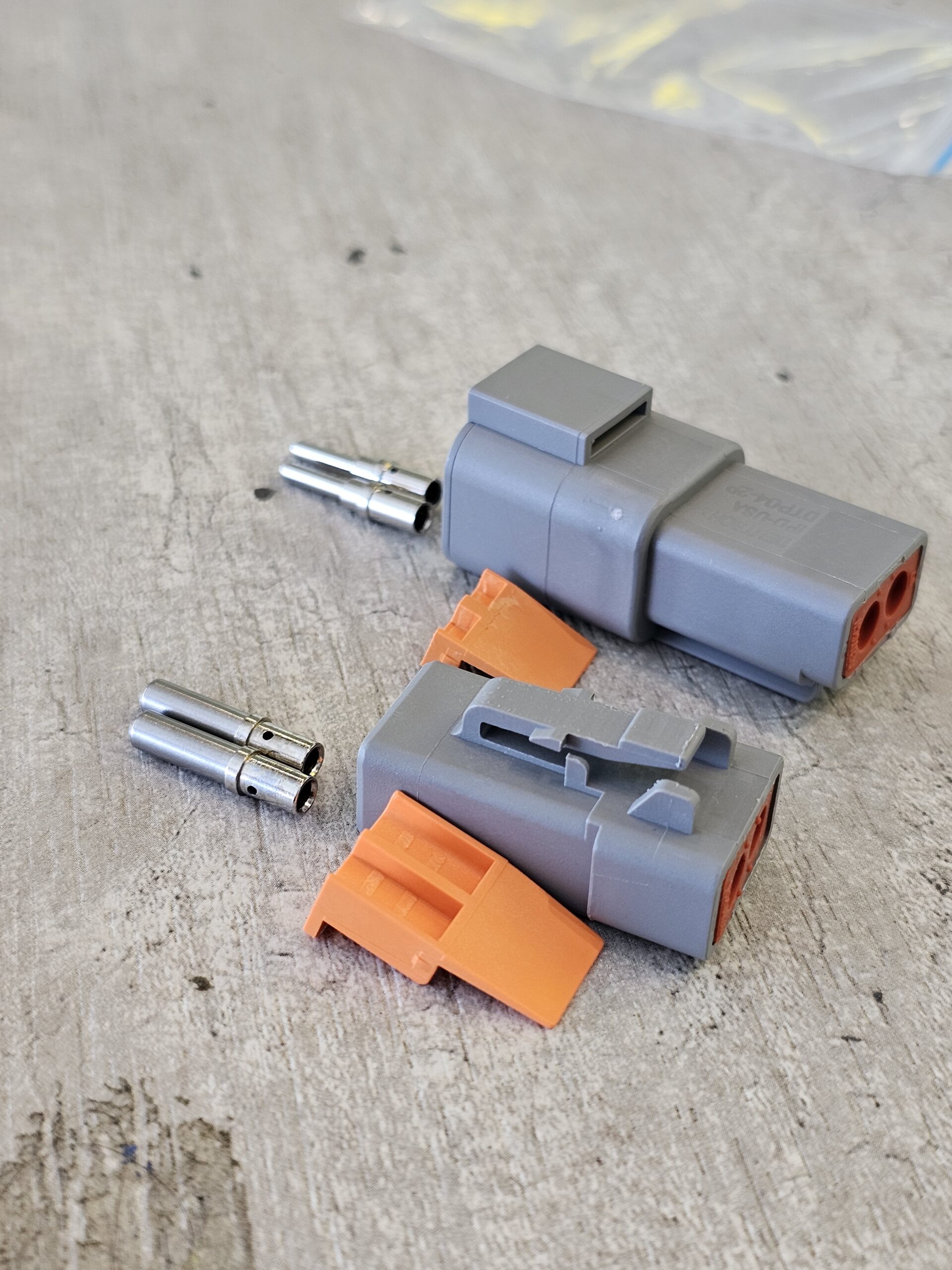 Conector Deutsch Serie DTP Macho/hembra DTP04-2P/DTP06-2S (2 Vias) - Imagen 3