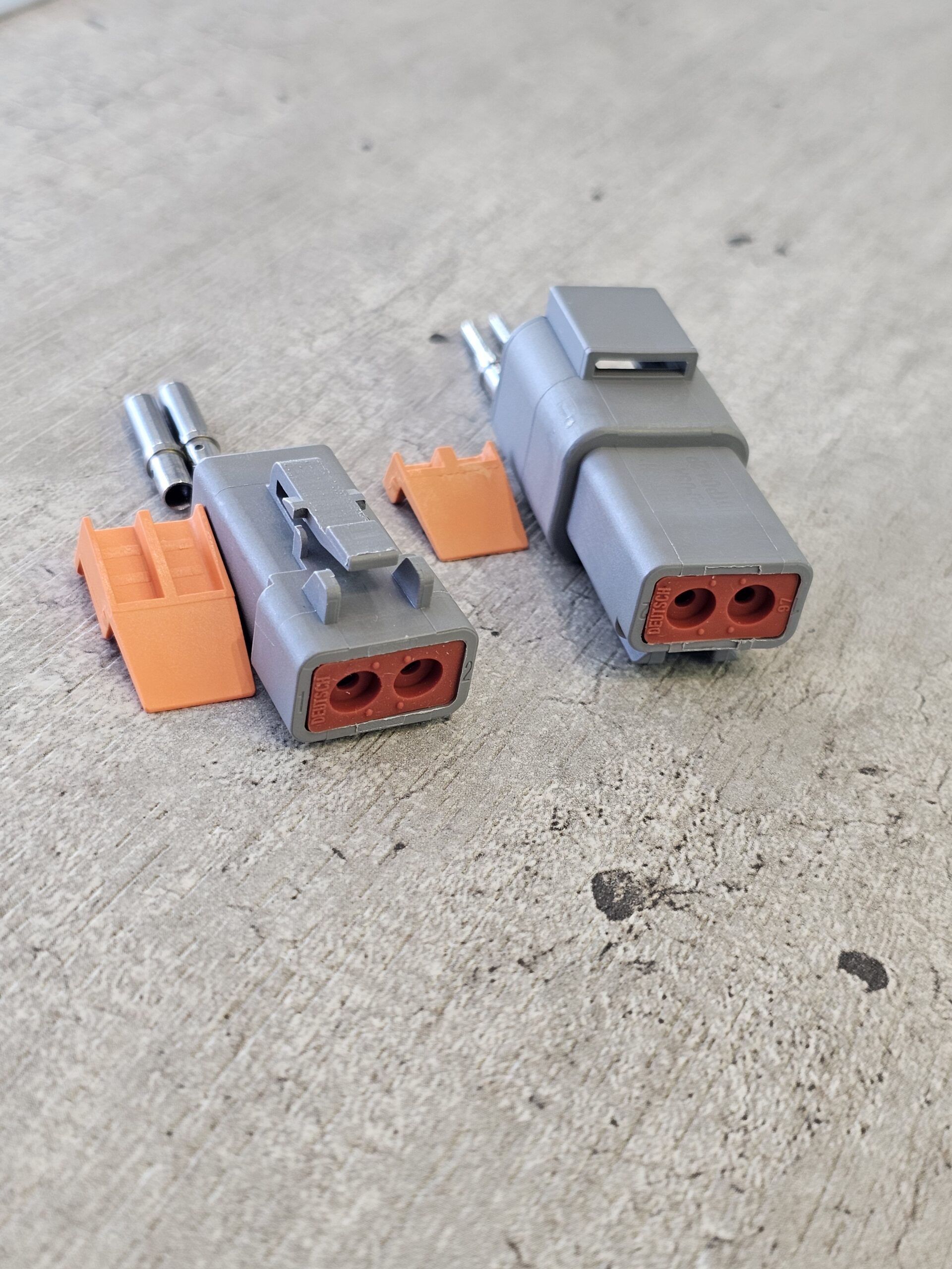 Conector Deutsch Serie DTP Macho/hembra DTP04-2P/DTP06-2S (2 Vias) - Imagen 4